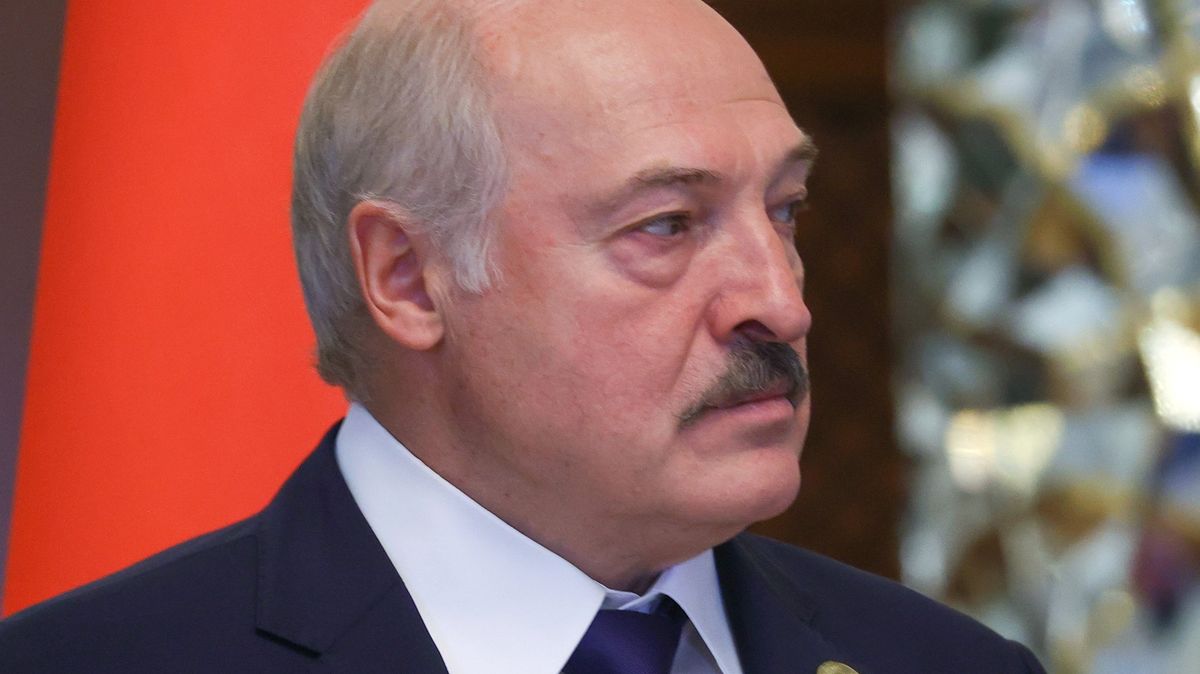 Lukašenkův režim provedl zátah proti novinářům a opozičním aktivistům